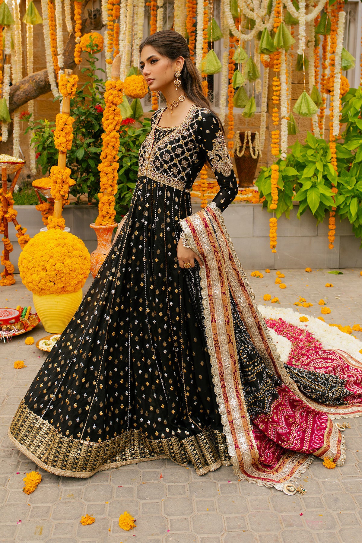 Mehmil Kalidar
