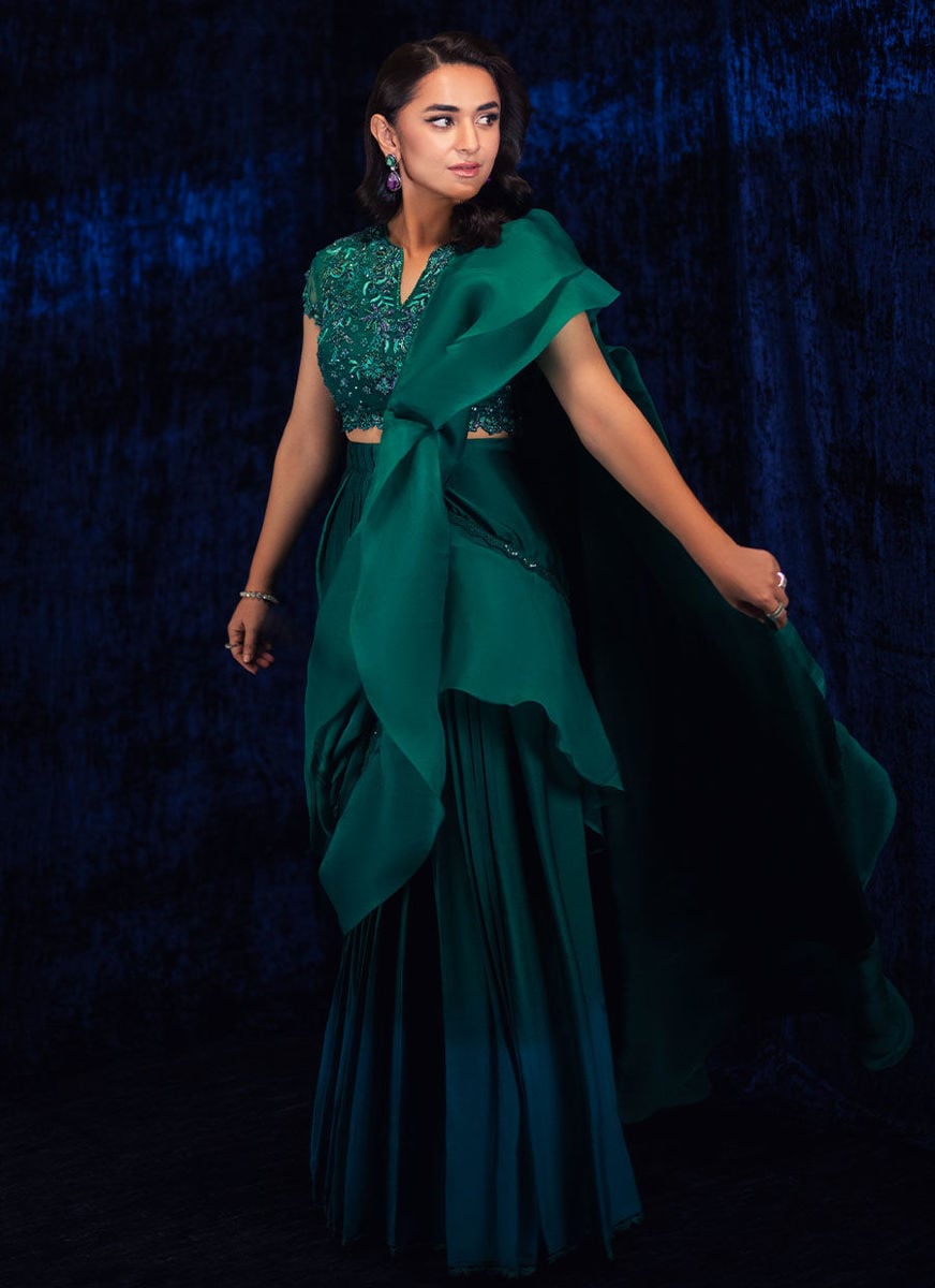 Yumna Emerald Pre-Draped Lehnga Saree