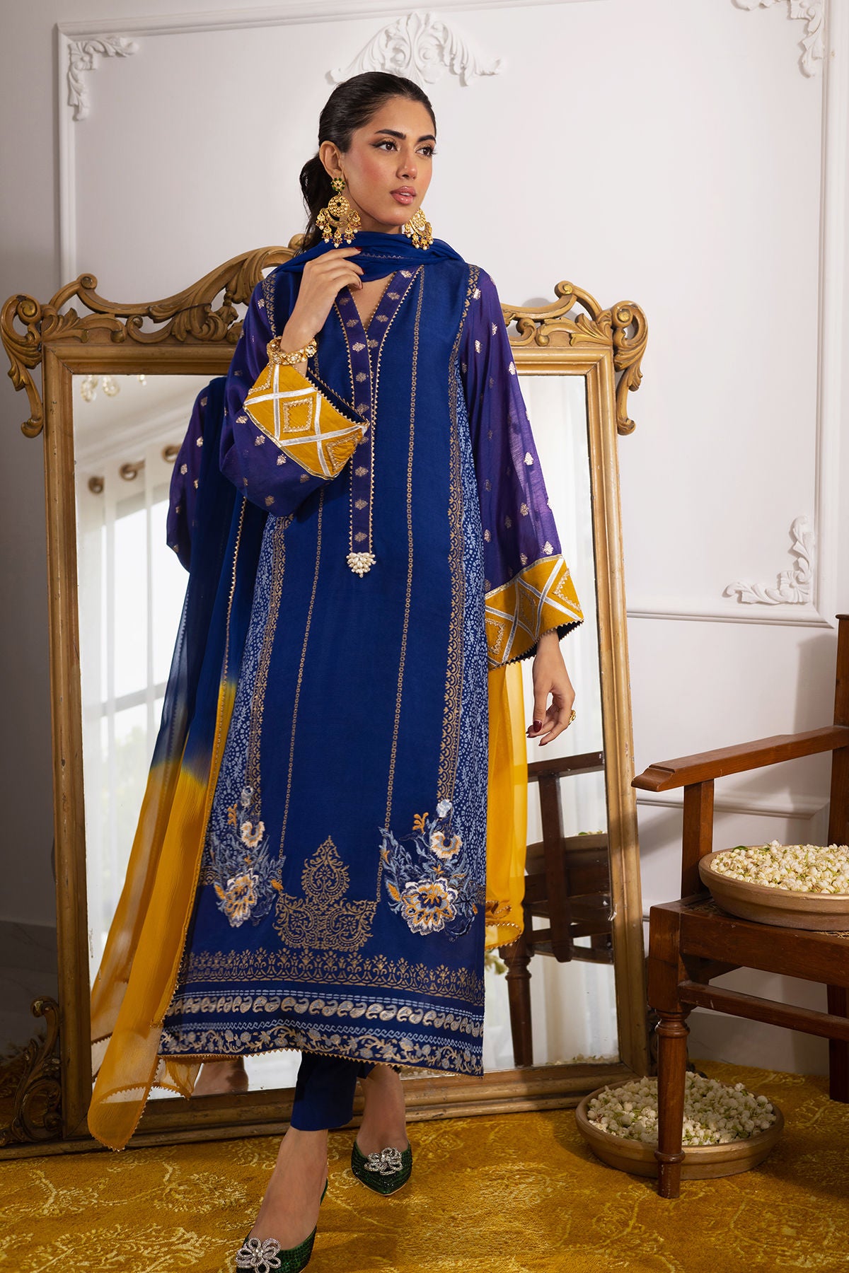 Aazmé (Shirt, Dupatta & Pants)