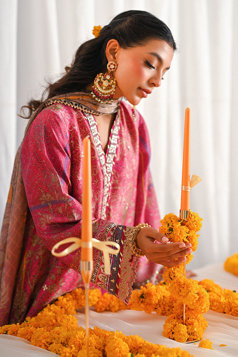 https://www.ansabjahangirstudio.com/images/thumbs/0012183_haneen-shirt-and-dupatta.jpeg