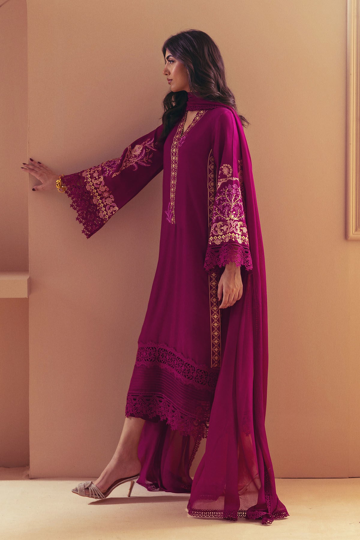 Mersana (Shirt, Pants & Dupatta)