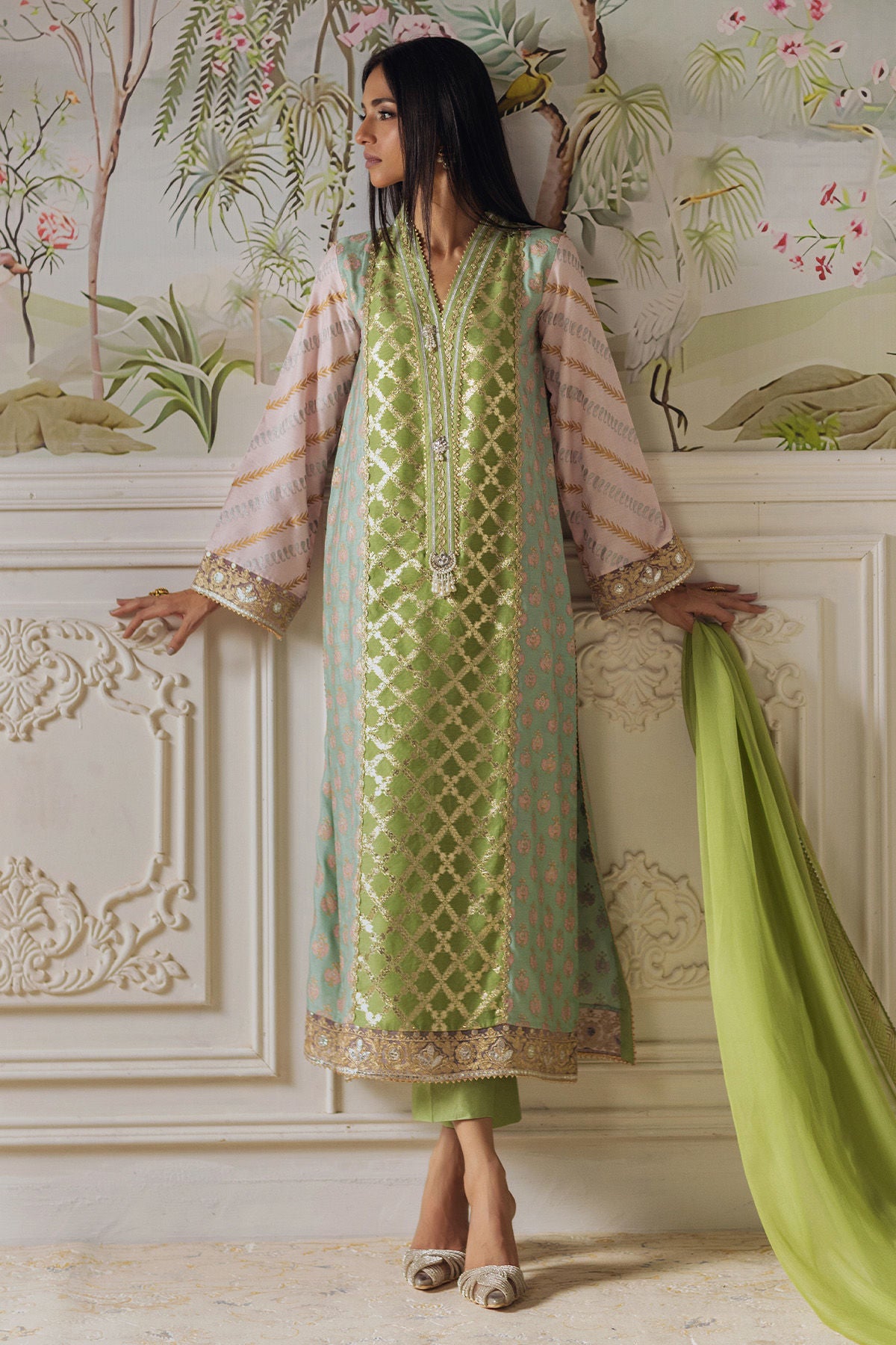 Nishba (Shirt, Pants and Dupatta)