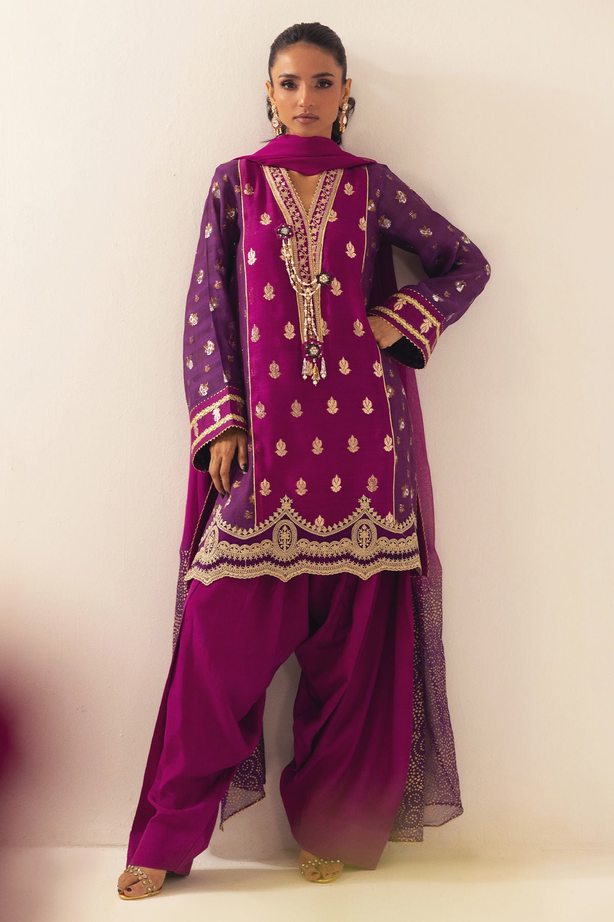 Haneza (Shirt, Pants and Dupatta)
