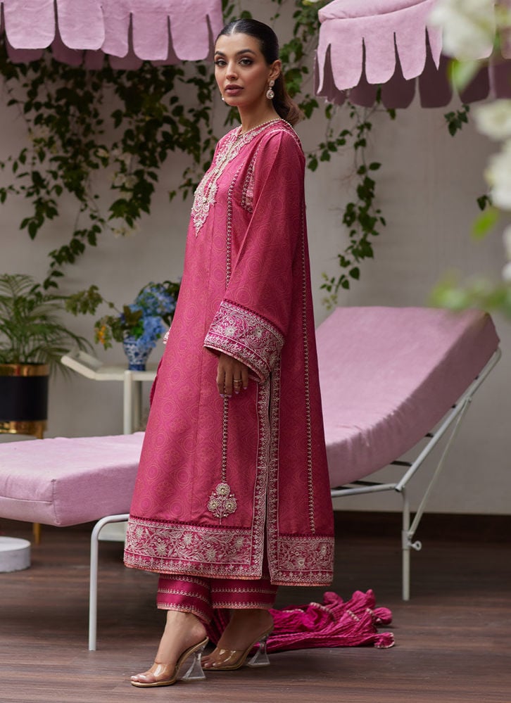 Tara Eid Luxe II