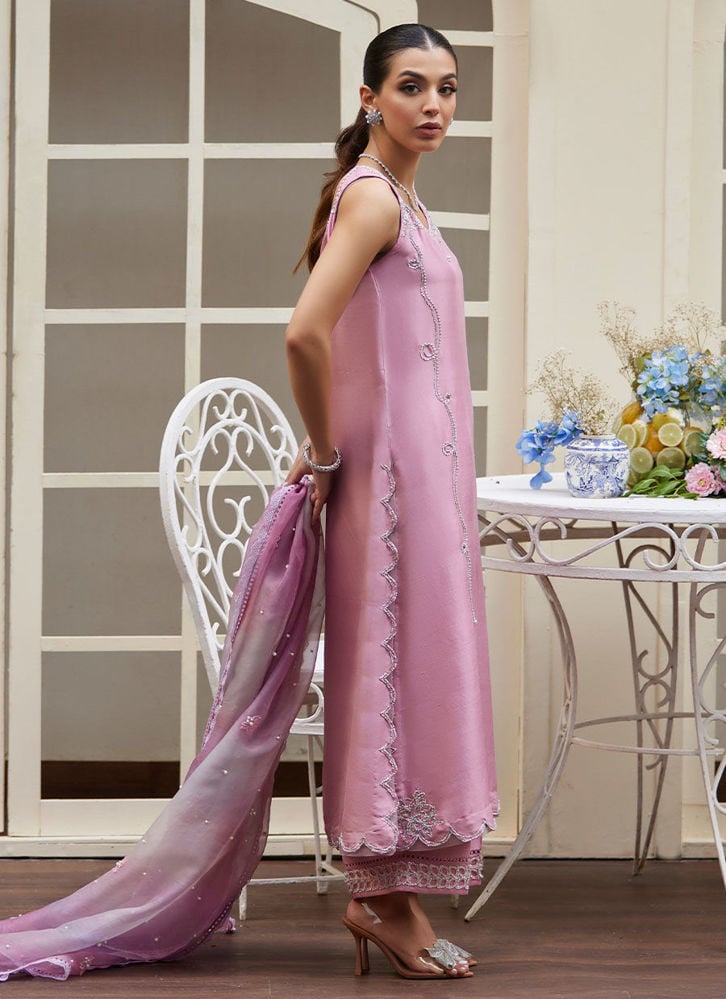 Tara Eid Luxe II