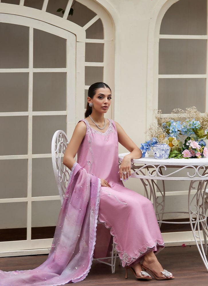 Tara Eid Luxe II