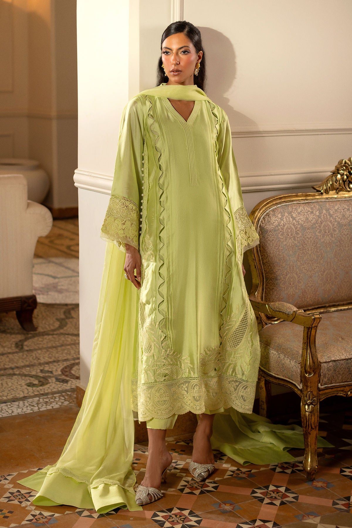 Zarrin (Shirt, Pants And Dupatta)