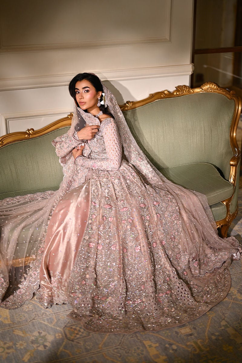 https://www.ansabjahangirstudio.com/images/thumbs/0015337_dilshad.jpeg