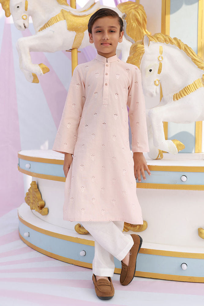 Navi with Timeless Appeal | Ansab Jahangir