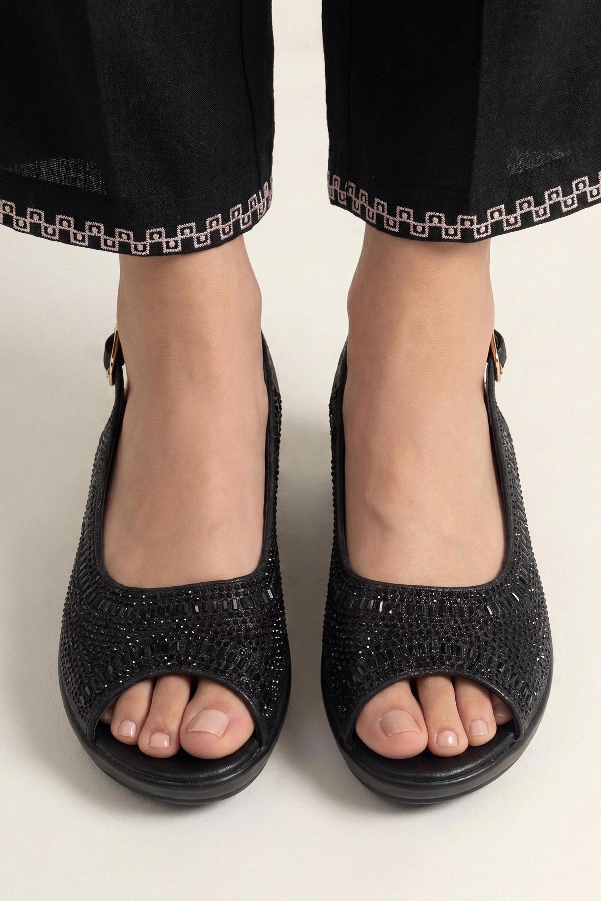 Black Sandals-1717352903
