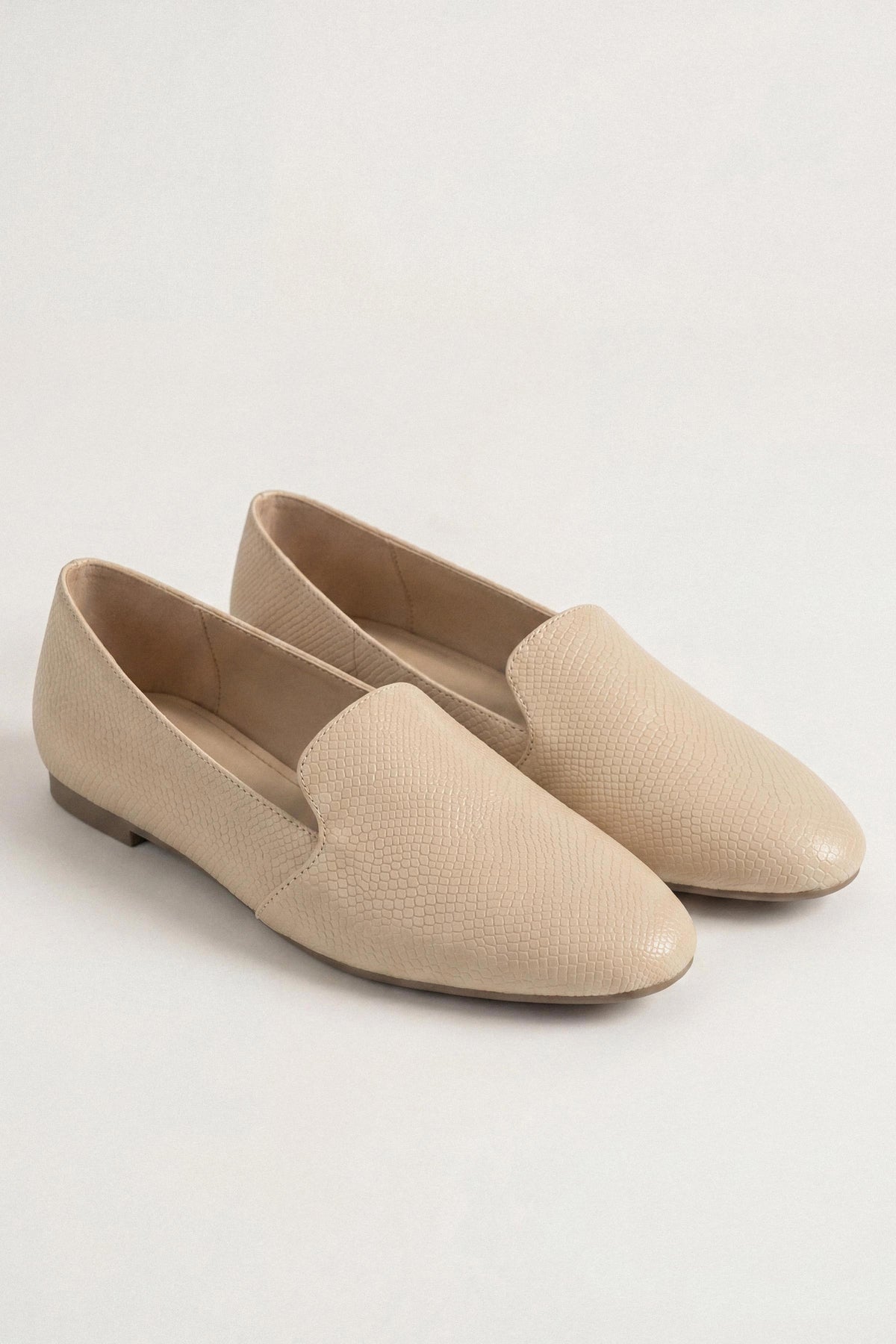 Beige Pumps-1717682918