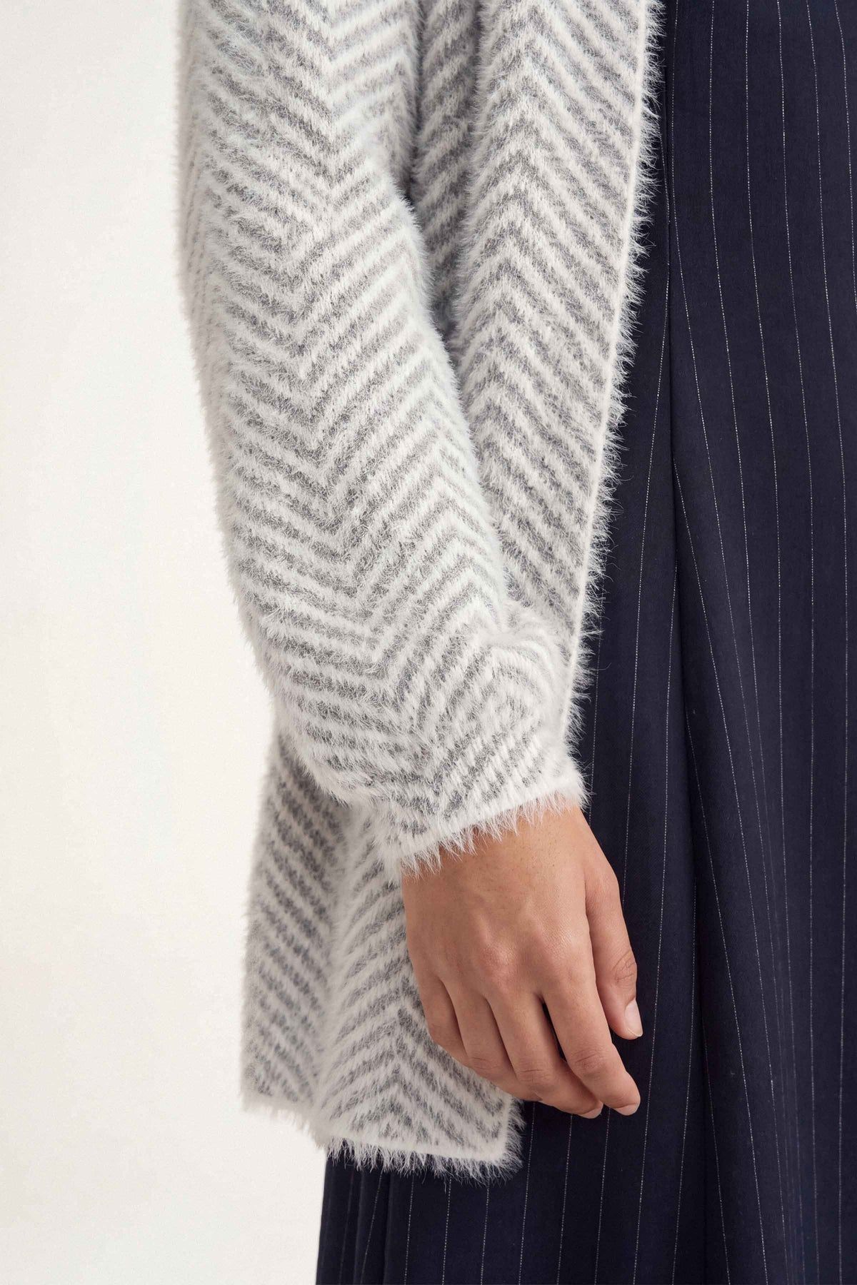 Off White Long Sweater-1719030107
