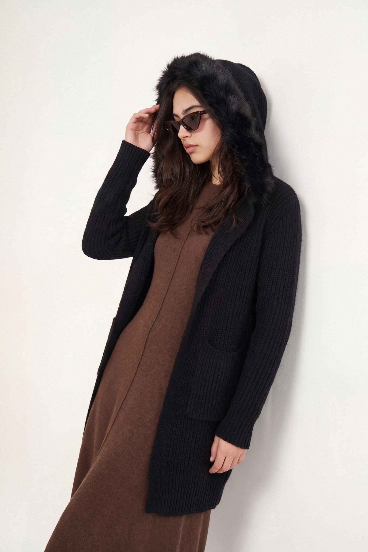 Black Long Sweater-1719040103