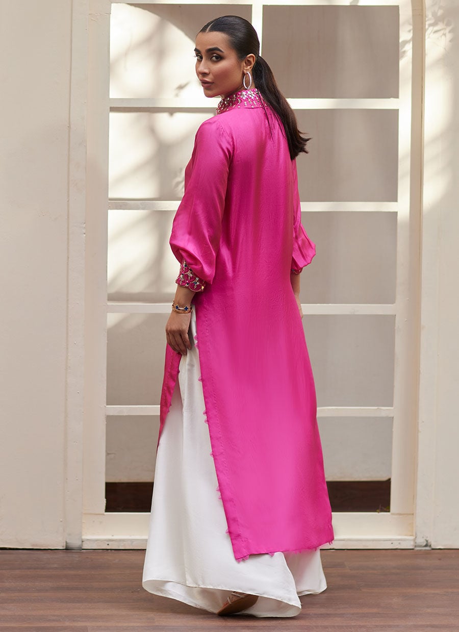 https://www.farahtalibaziz.com.pk/images/thumbs/0018101_vanka-fuschia-raw-silk-shirt-and-dupatta.jpeg