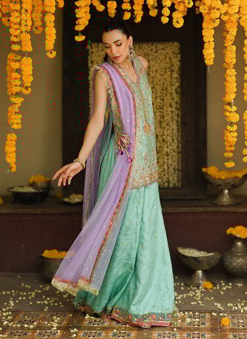 Ariella Gold And Coral Kalidaar