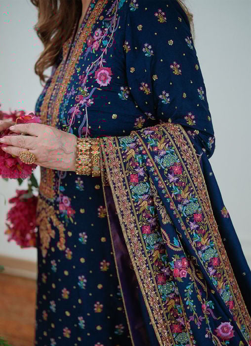 Ainara Kalidaar Angharkha With Izaar