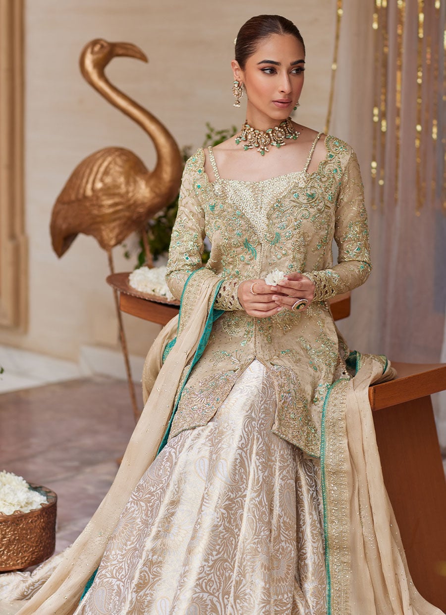 Vyara Gold Jacket And Lehenga