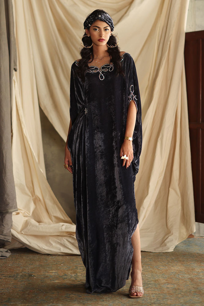 VV-02