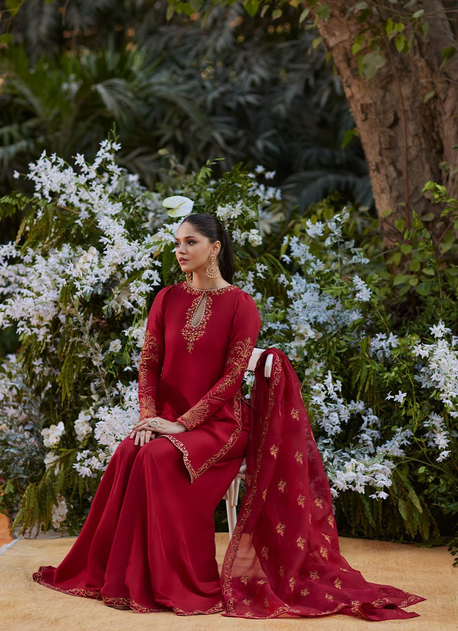 Guzayn Scarlett Shirt And Dupatta