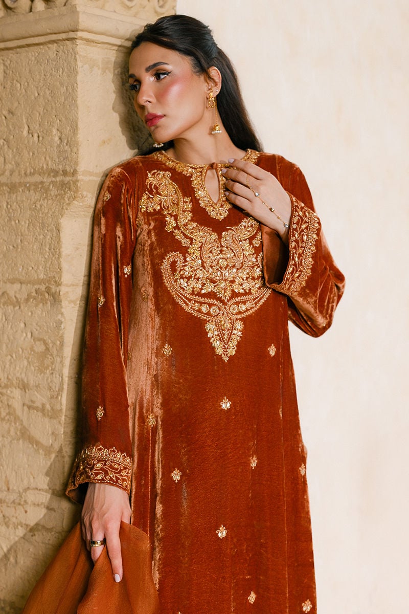 Qissa Shirt And Dupatta