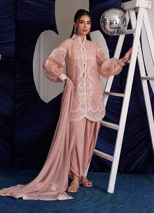 Norelia Lehnga Choli