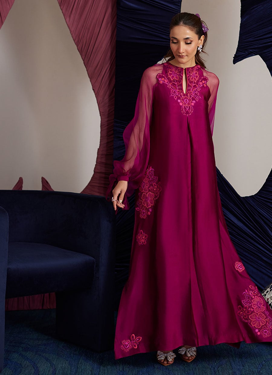 https://www.farahtalibaziz.com.pk/images/thumbs/0023008_peri-magenta-shirt.jpeg