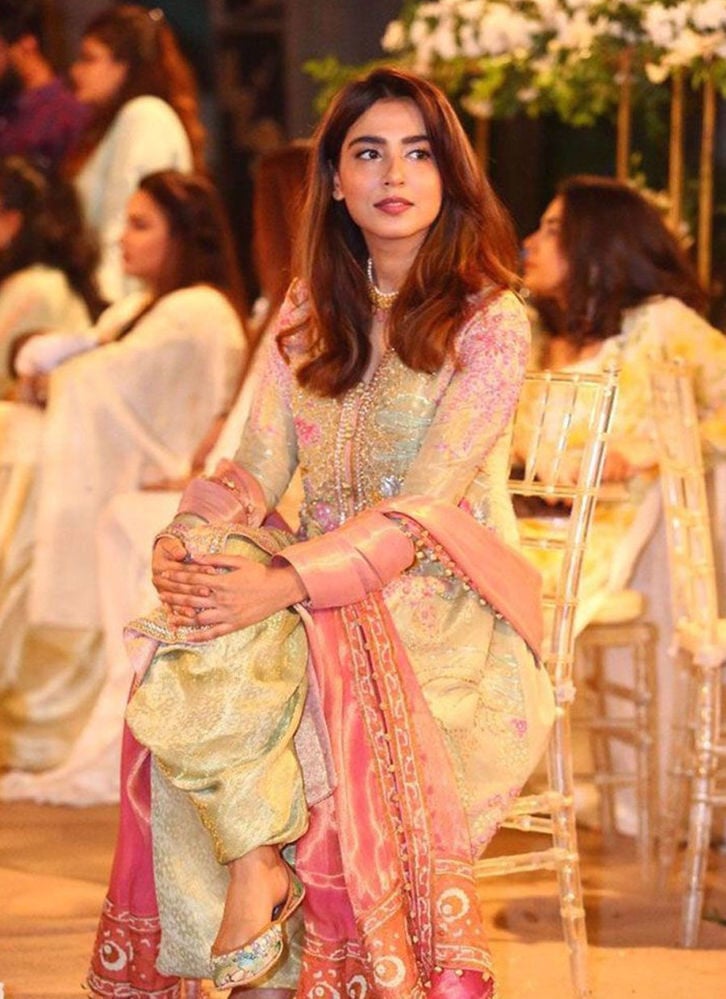 Beautiful Mansha Pasha Looking Uber Festive Of Rose Gold And Mint Green!