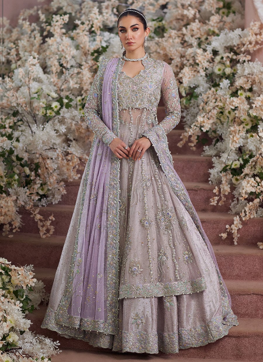 Farah Talib Aziz – Elanur Style