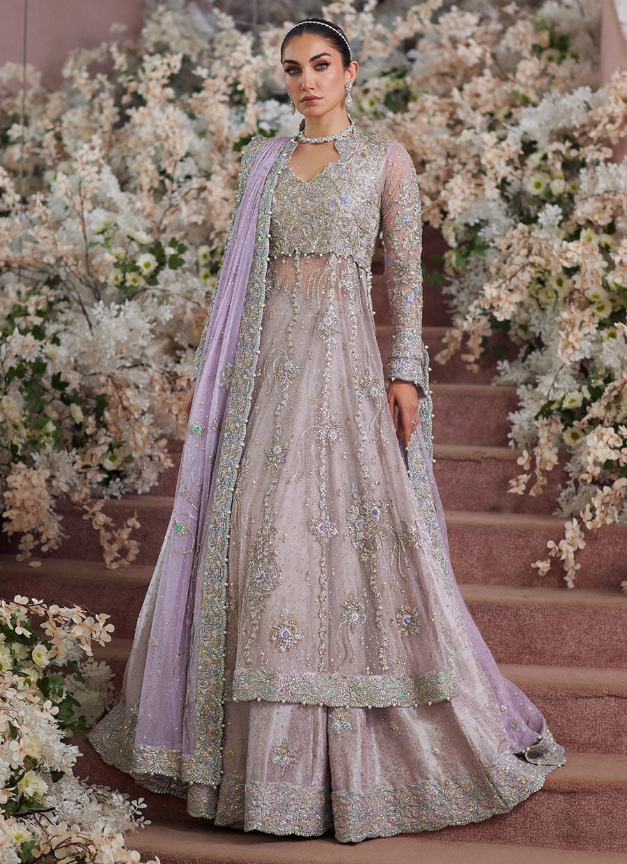 Farah Talib Aziz – Elanur Style