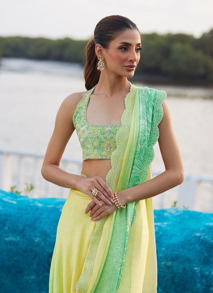 Mayna Festive Luxe Pret