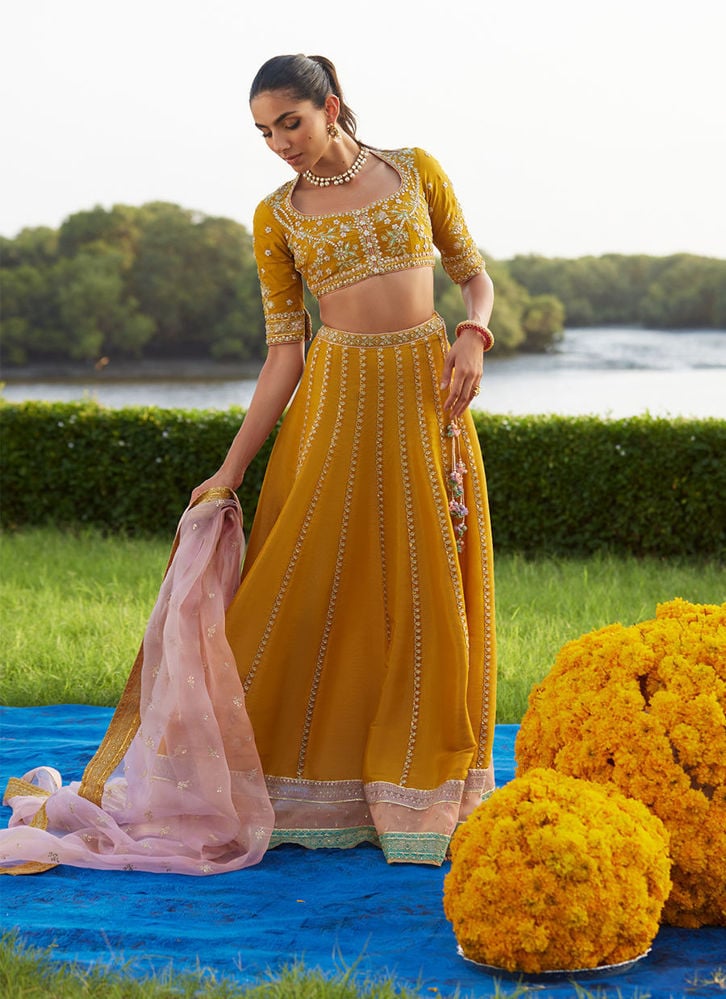 Mayna Festive Luxe Pret