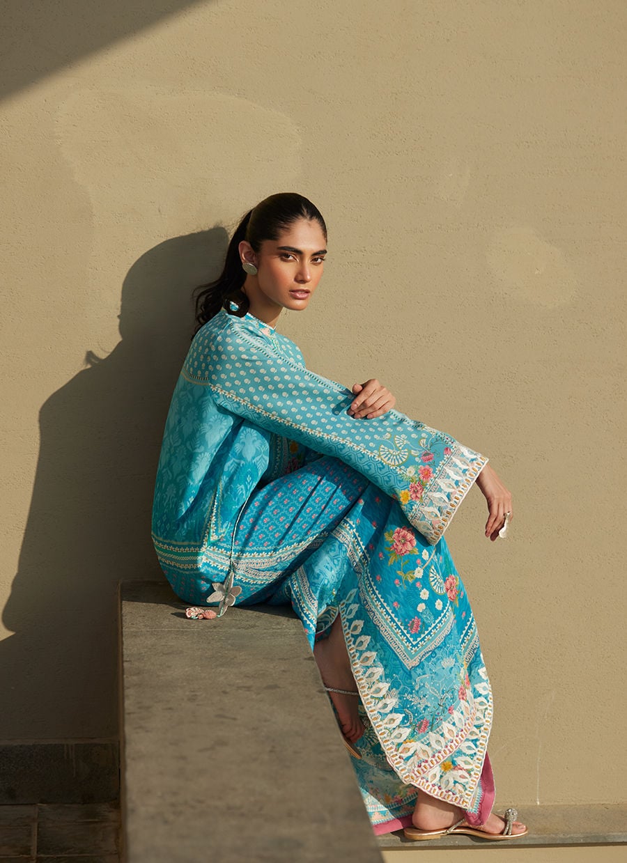 Amaris Sky-Blue Crepe Kaftan