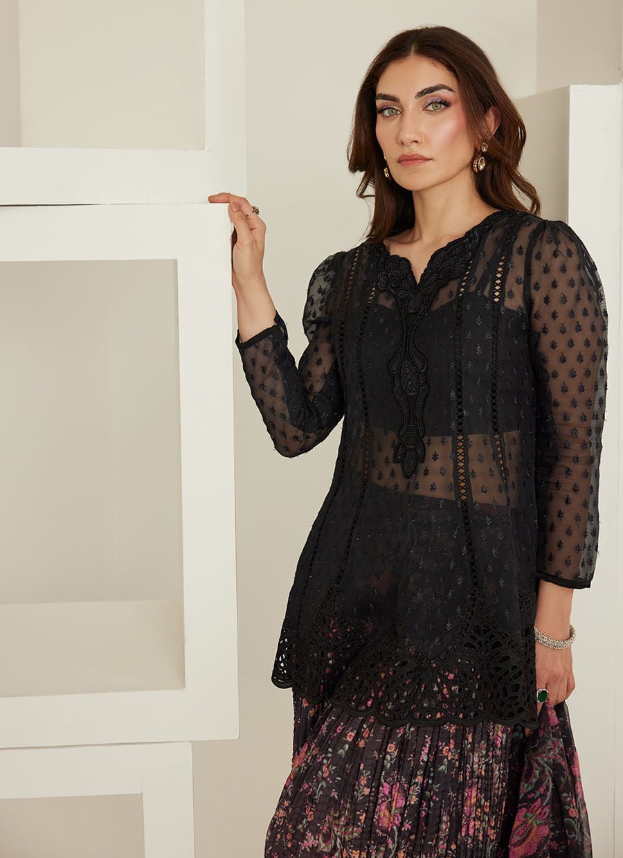https://www.farahtalibaziz.com.pk/images/thumbs/0030591_amilee-peplum-and-dupatta.jpeg