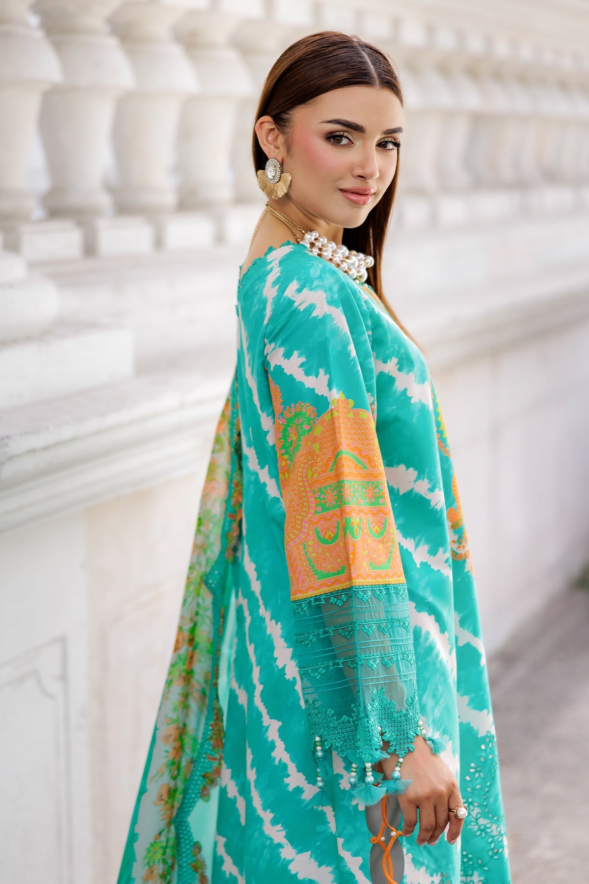 3-PC Stitched Embroidered Lawn Collection AG6-07 P