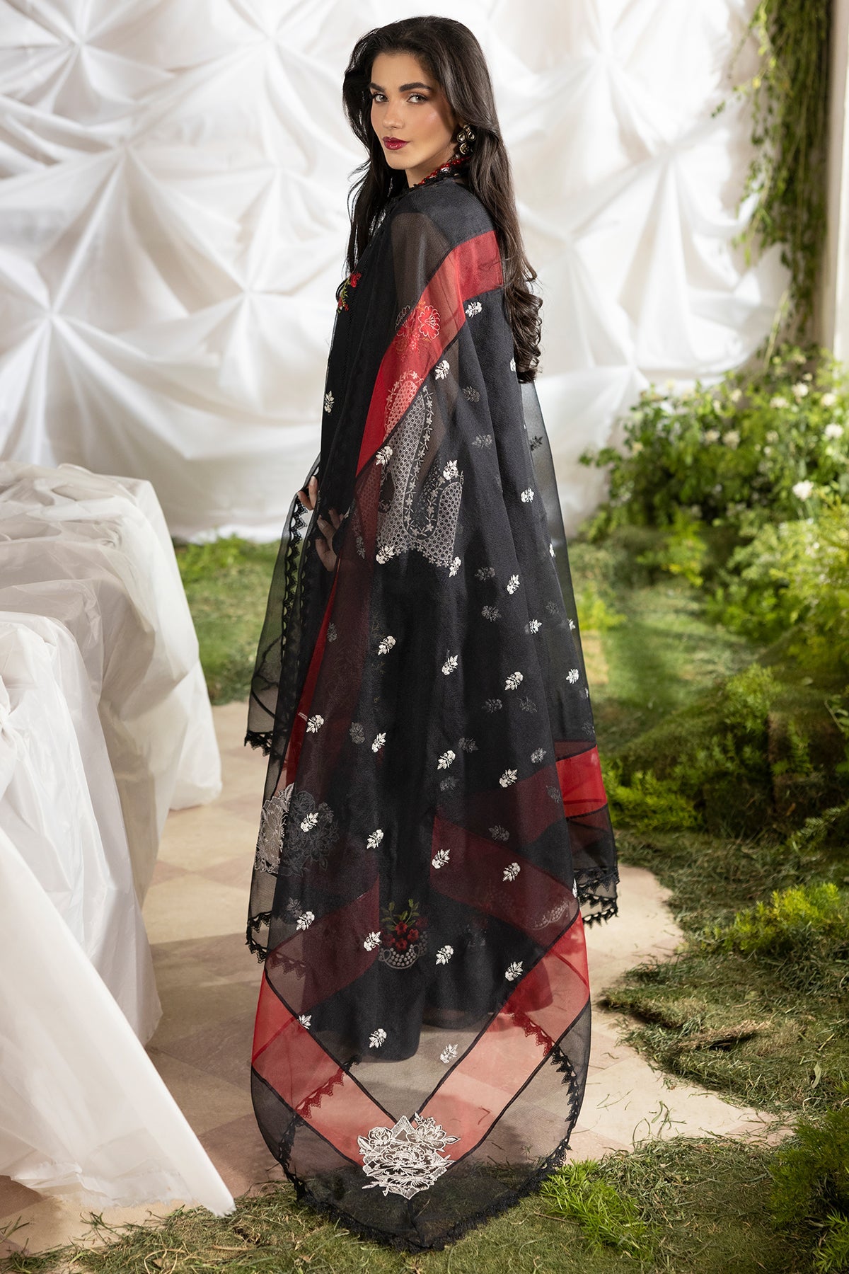 3-PC Embroidered Cotton Net CMA-5-187