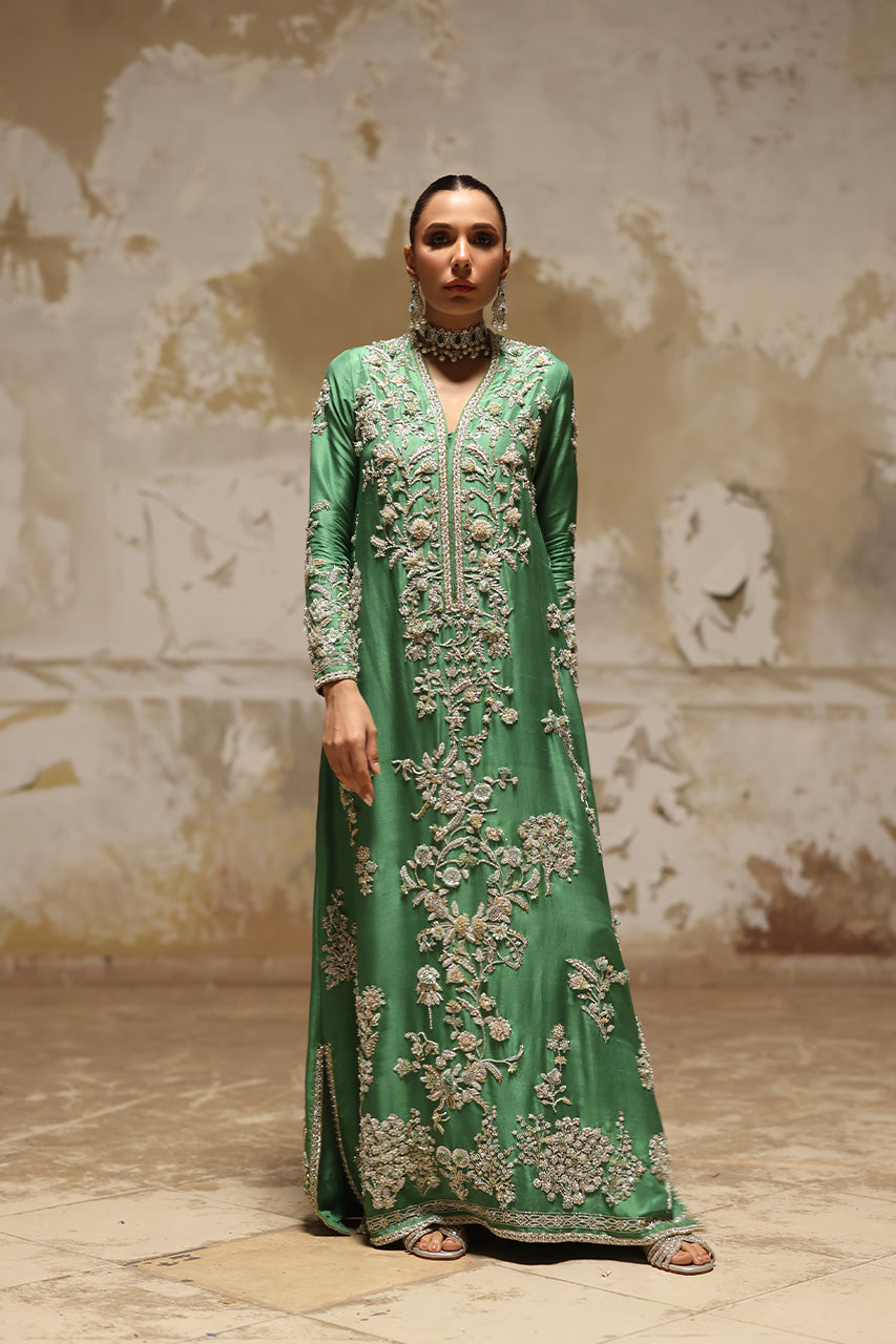 Nida Azwer