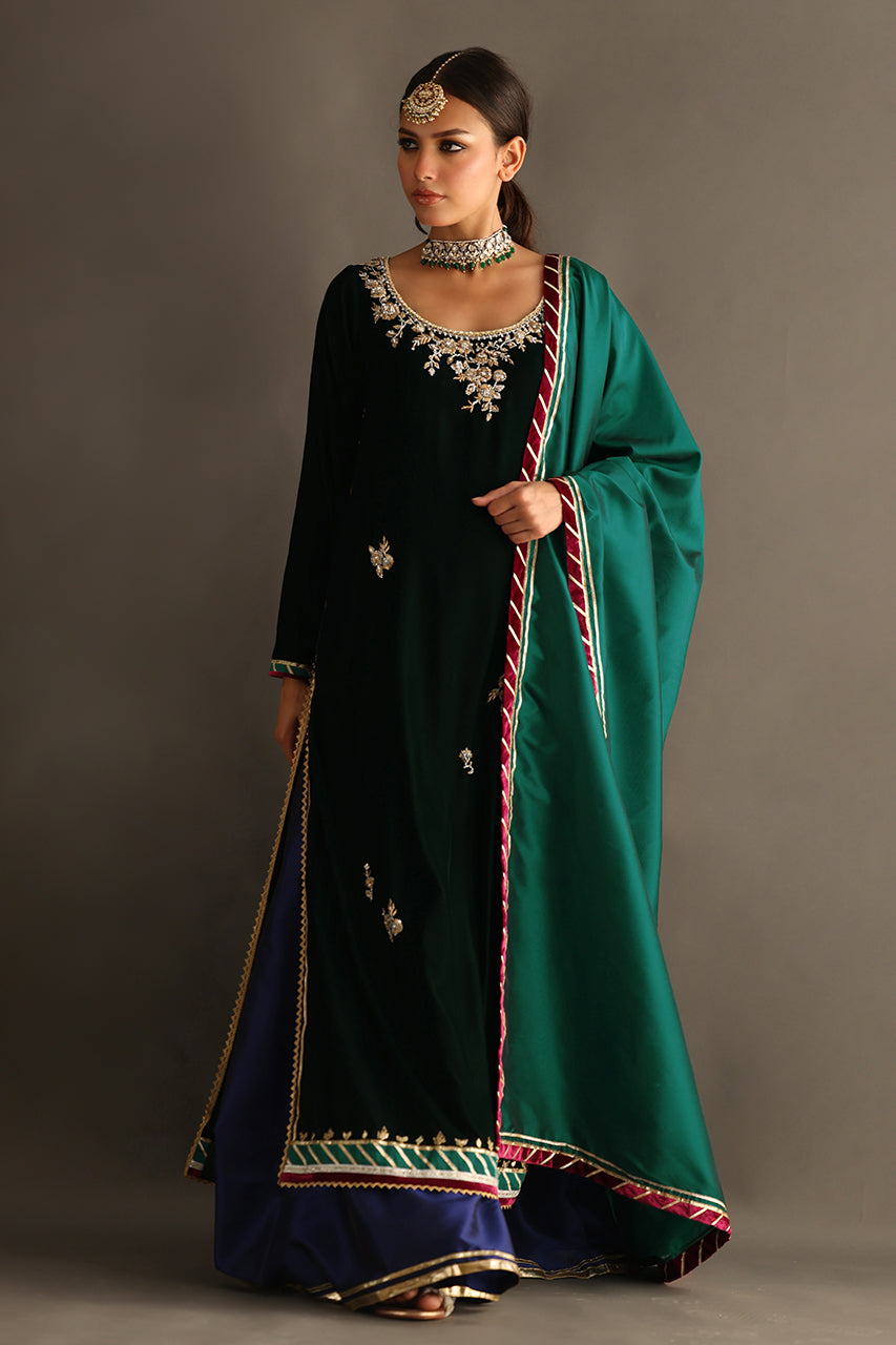 Regal Essence