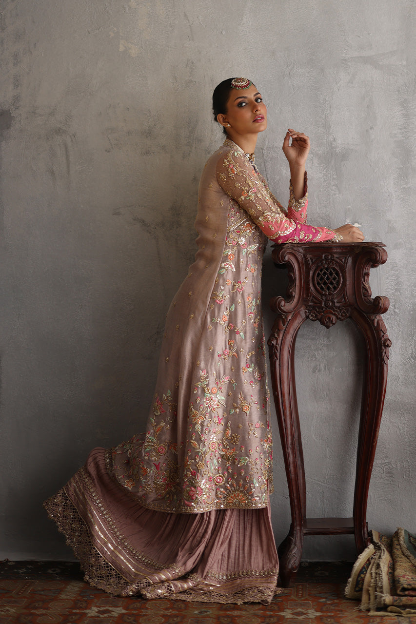 Nadia Farooqui