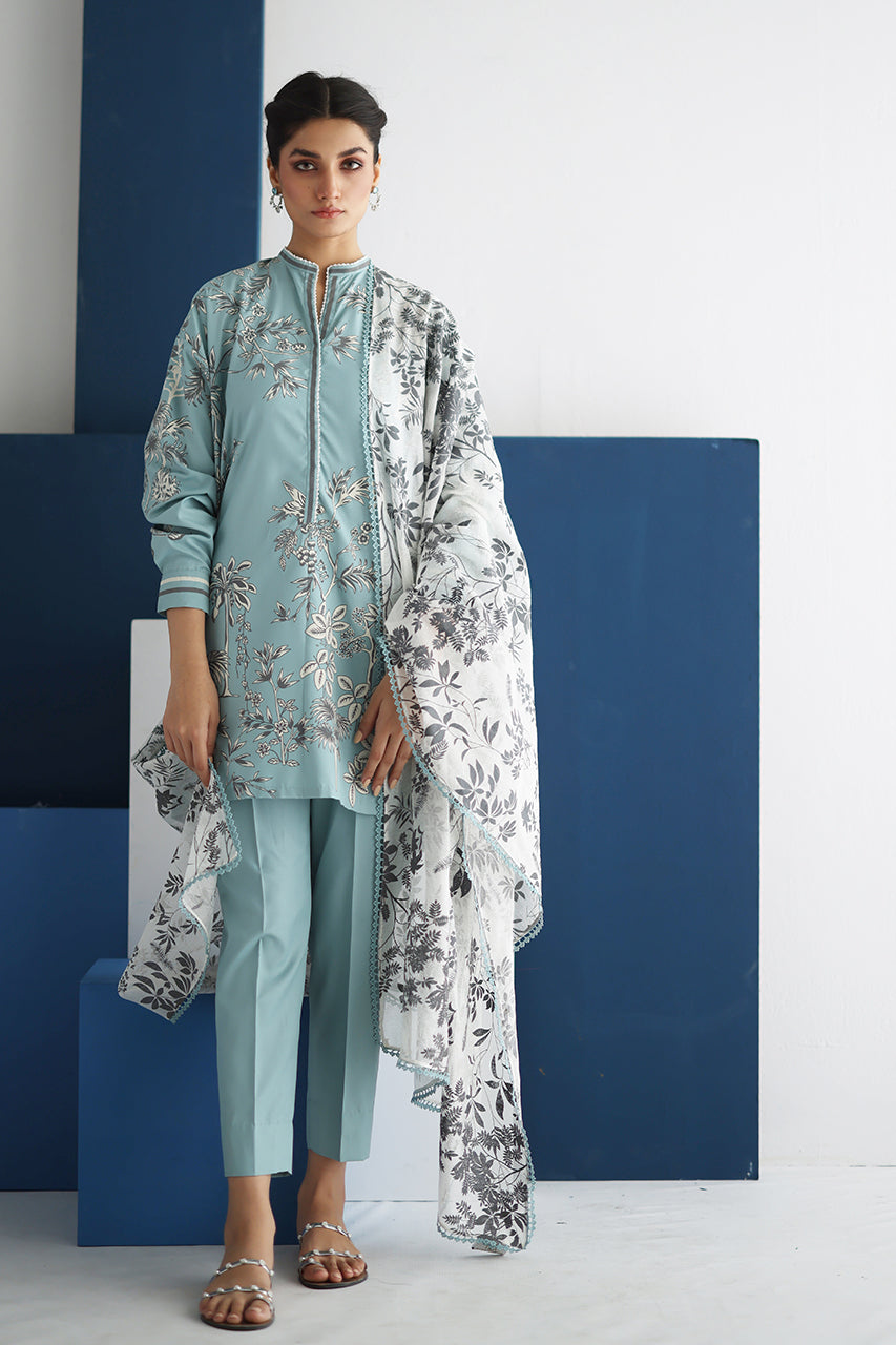 3 Piece Embroidered Lawn Suit