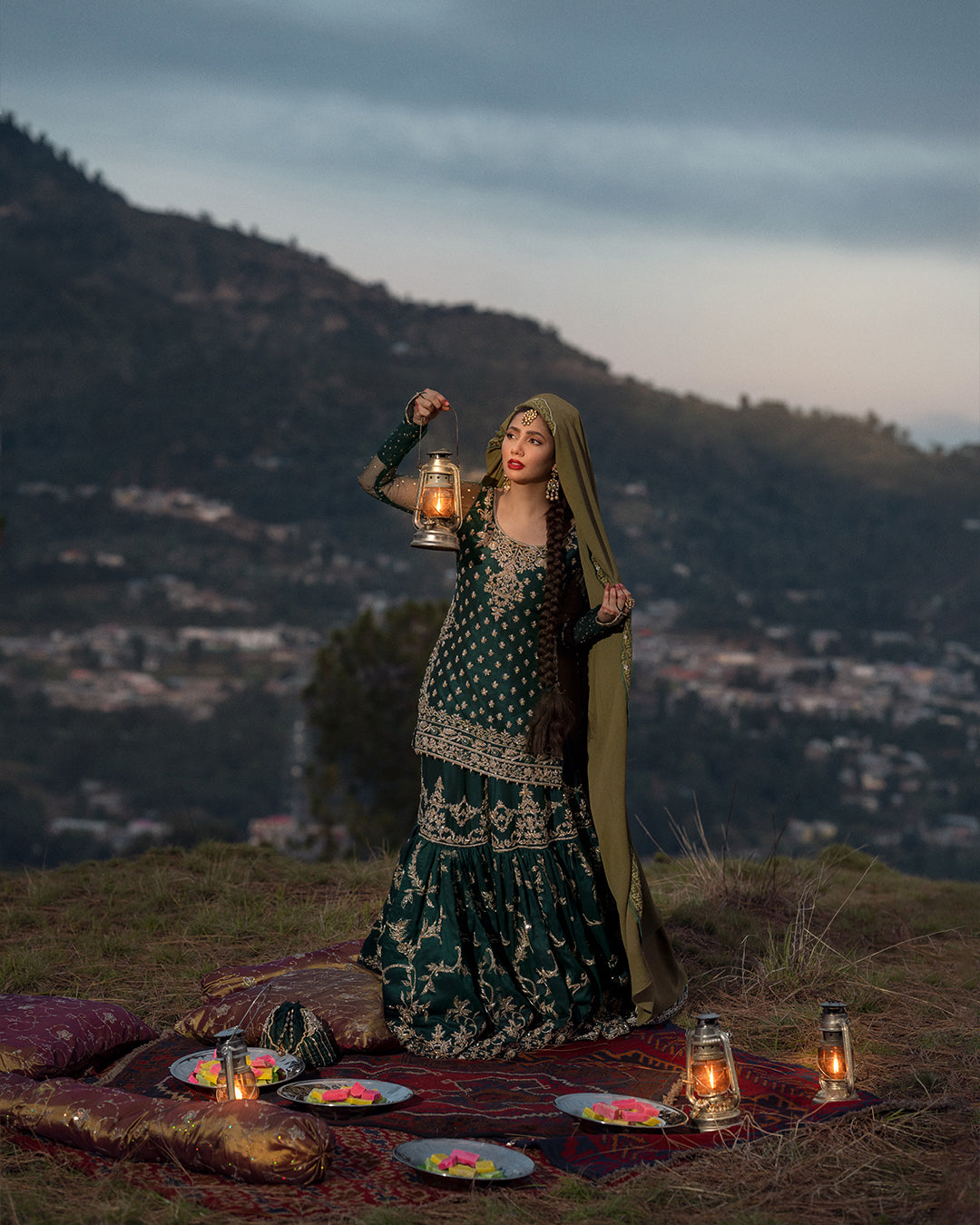 Faiza Saqlain – Durkhanai Style