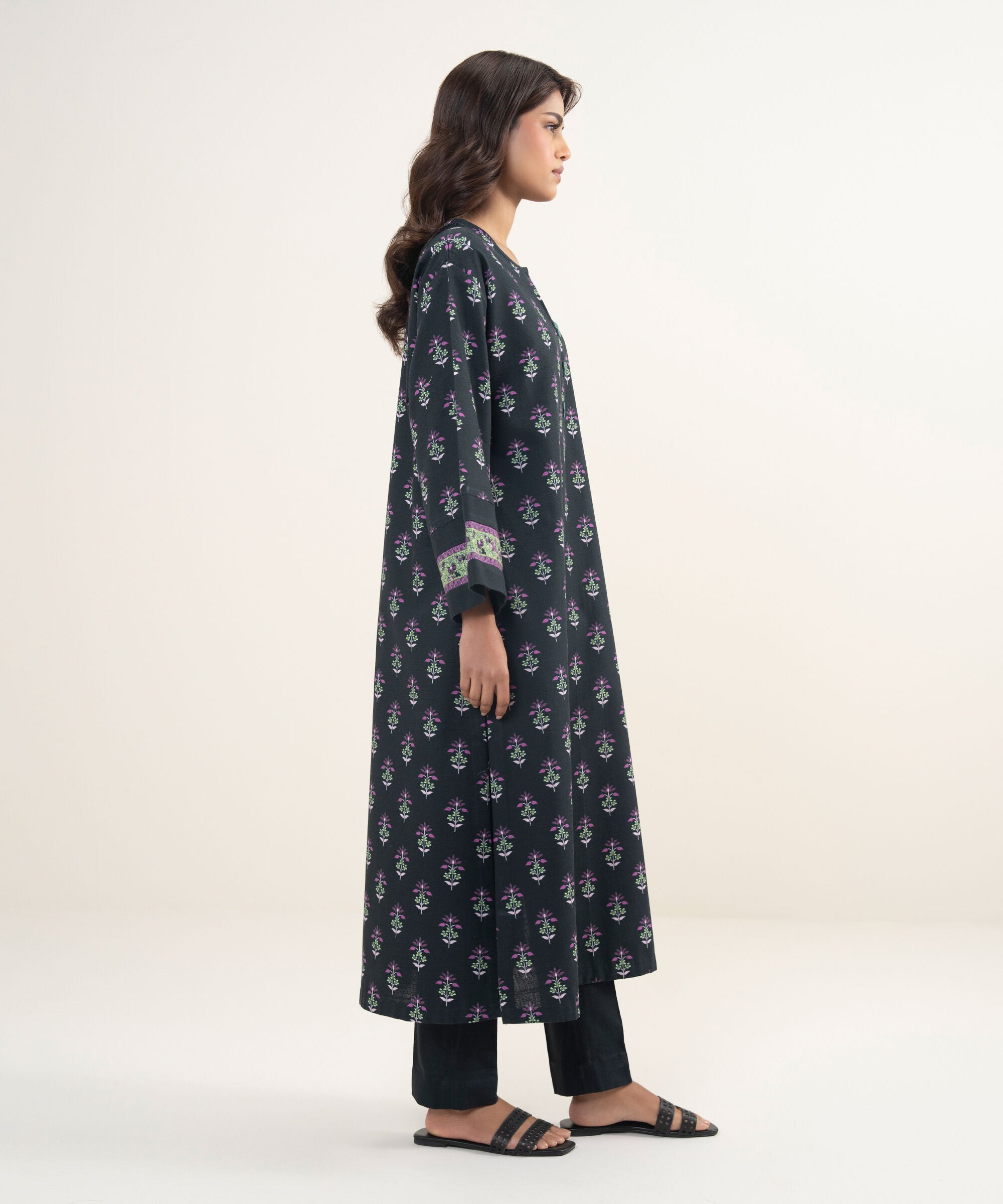 2 Piece - Printed Arabic Khaddar Suit