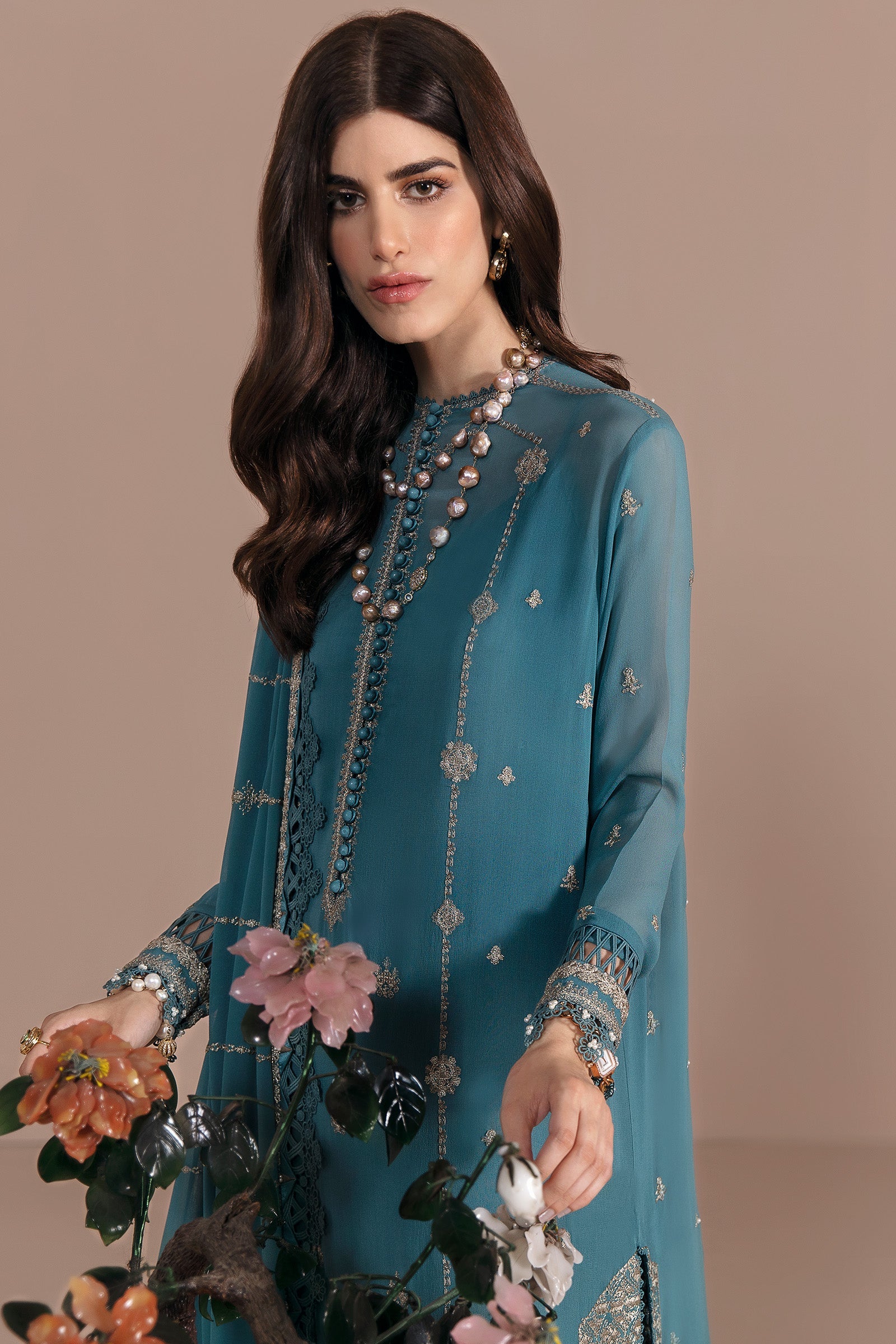 https://cdn.shopify.com/s/files/1/1678/4755/products/0111.jpg?v=1636117503