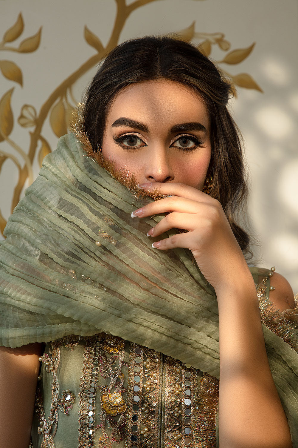 Design 06 Luxury Pret '24