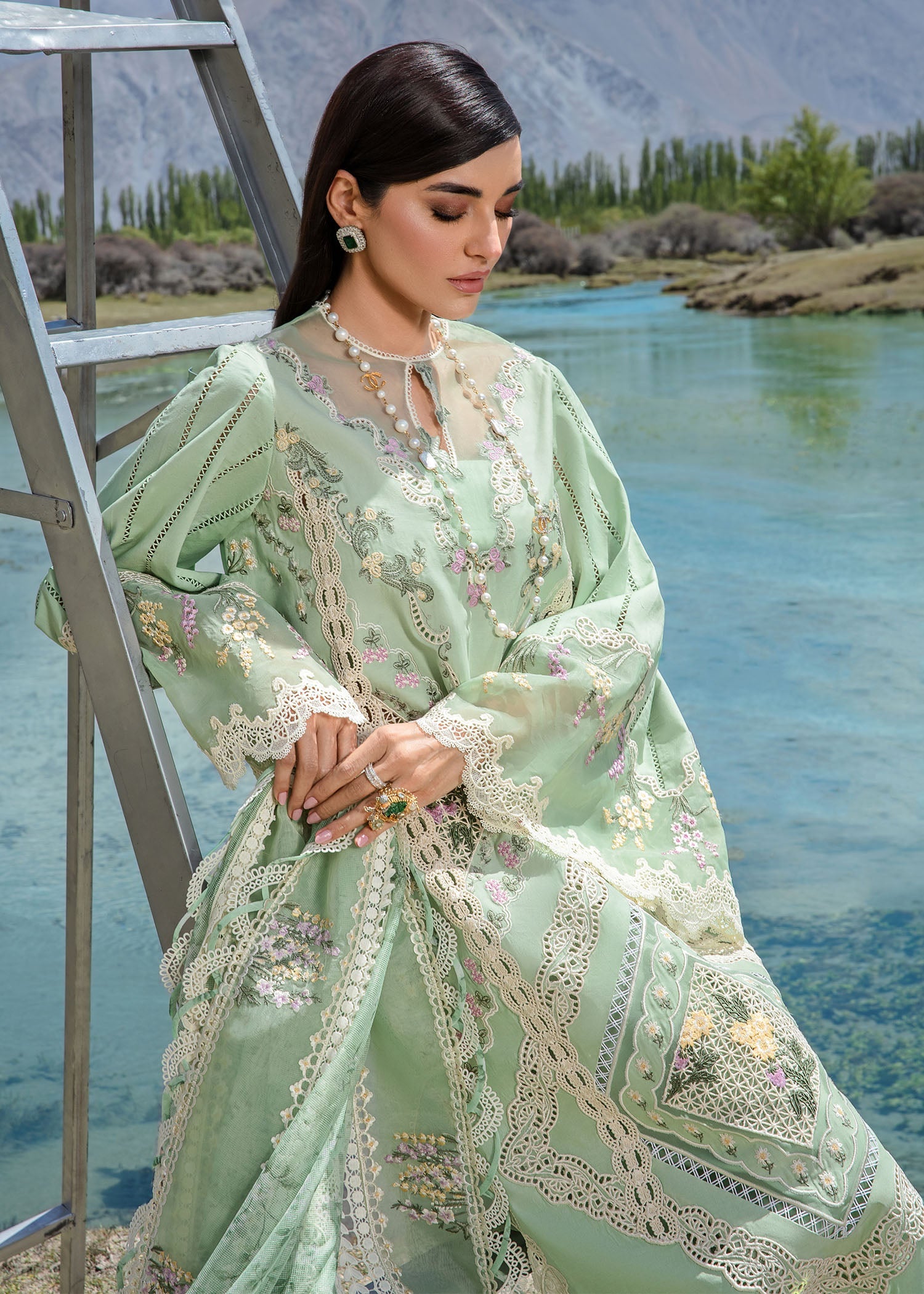 https://cdn.shopify.com/s/files/1/0634/9714/2487/files/011A9603.jpg?v=1716993069