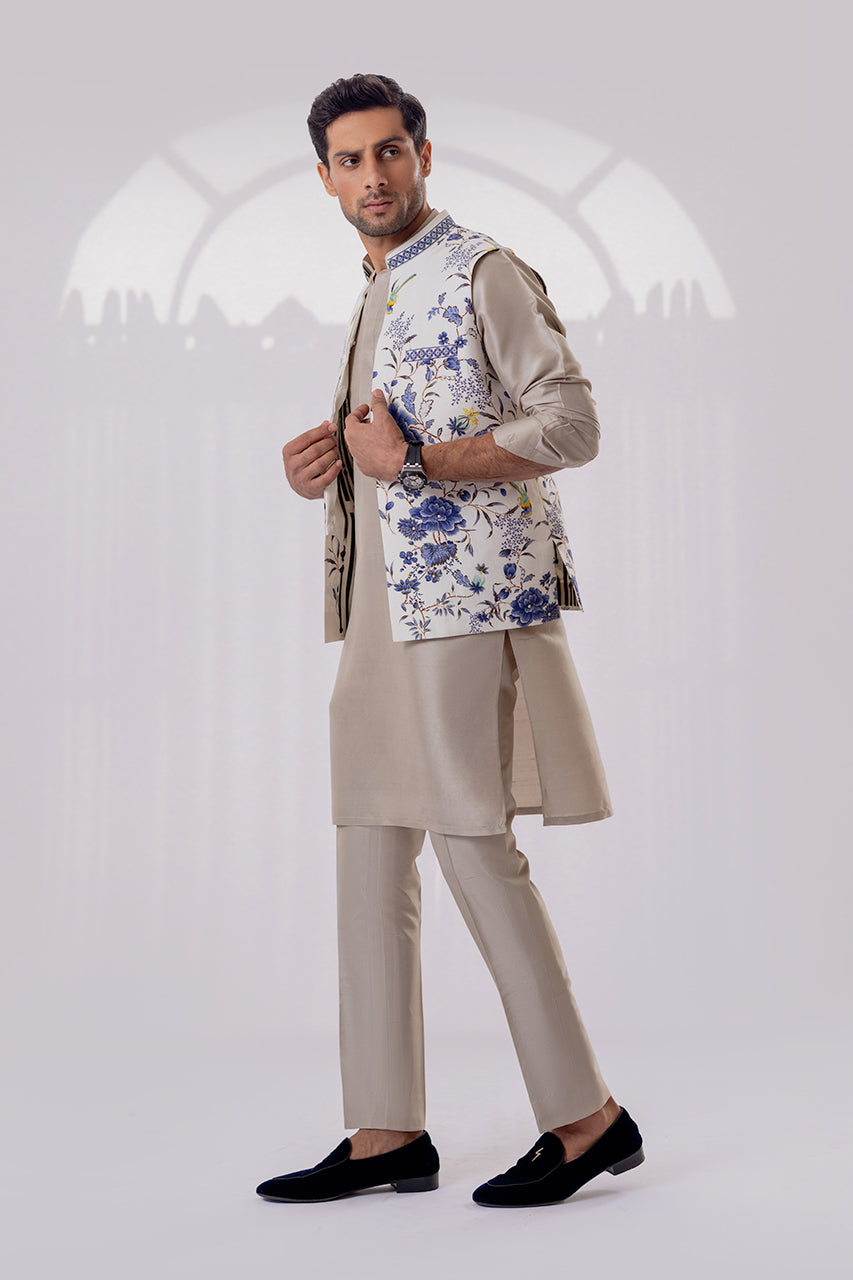 https://cdn.shopify.com/s/files/1/0588/3661/5221/products/015A7122.jpg?v=1754988023
