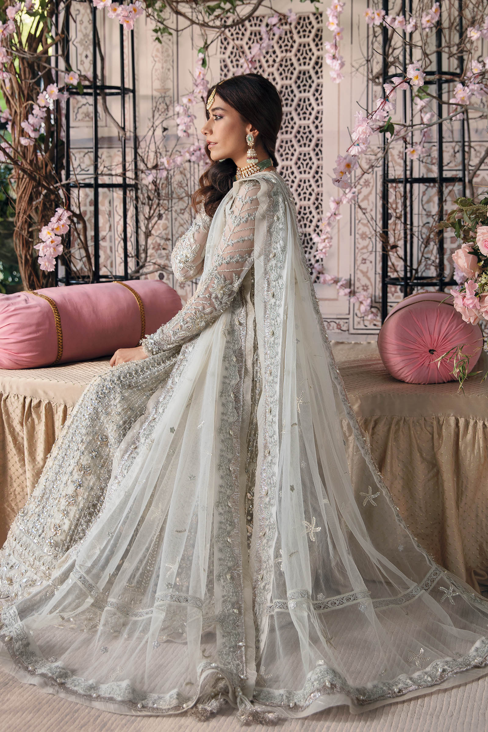 https://cdn.shopify.com/s/files/1/0081/0283/8329/products/01_0002_1O9A5432.jpg?v=1665386346