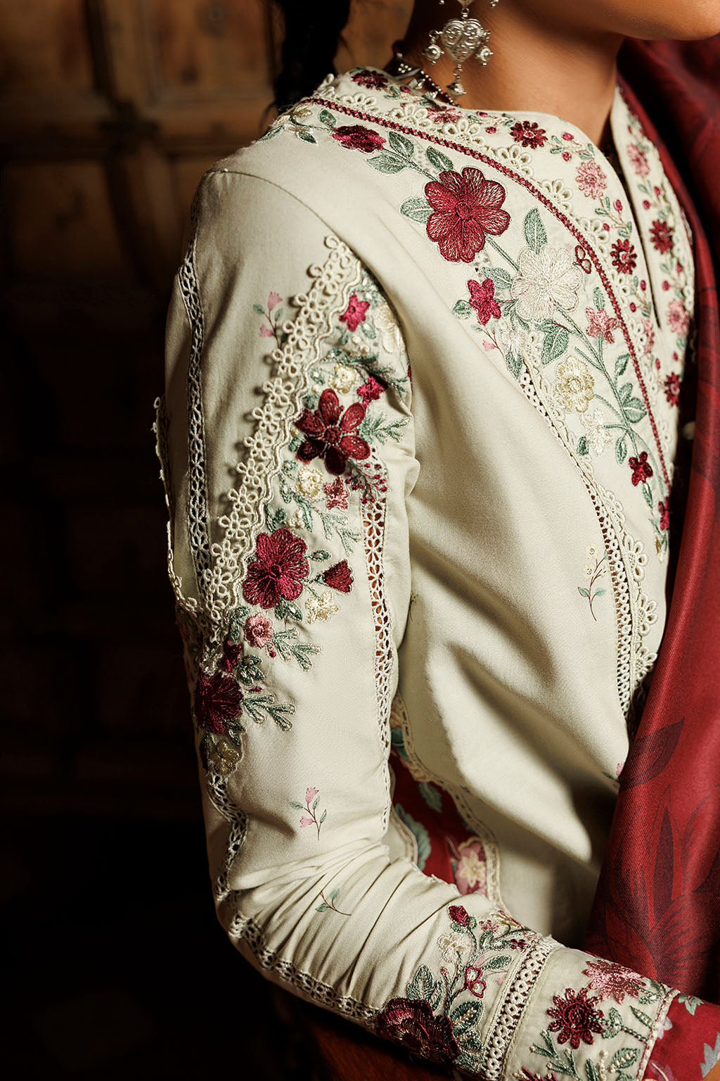 IPF-28 Embroidered Printed Viscose Linen