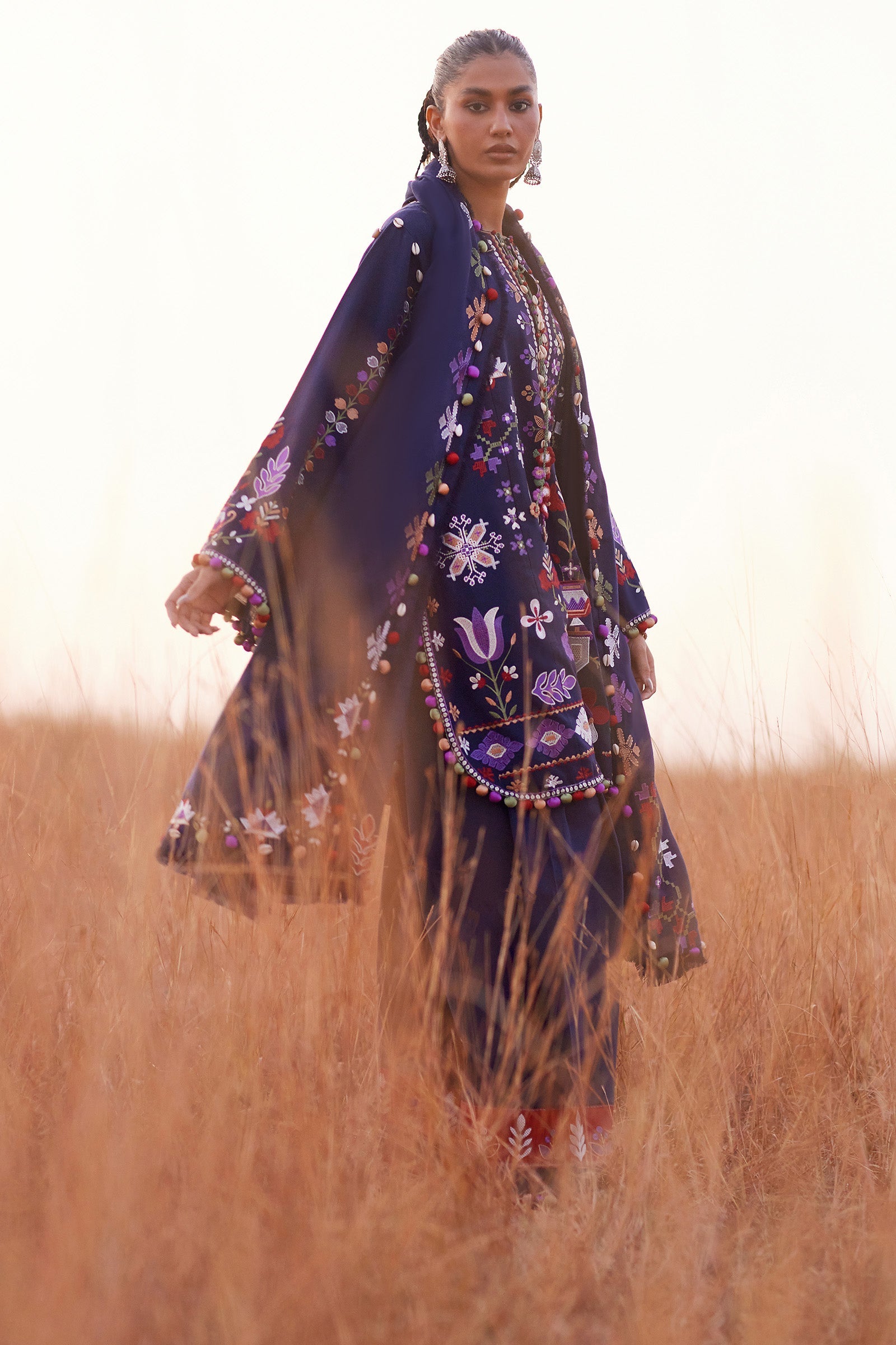 https://cdn.shopify.com/s/files/1/0081/0283/8329/files/01_0009_047A6906.jpg?v=1765281017