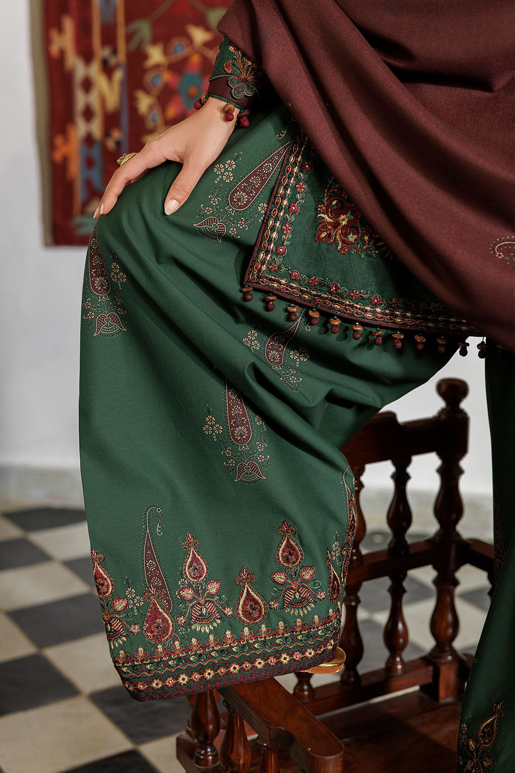 IPF-32 Embroidered Printed Viscose Linen