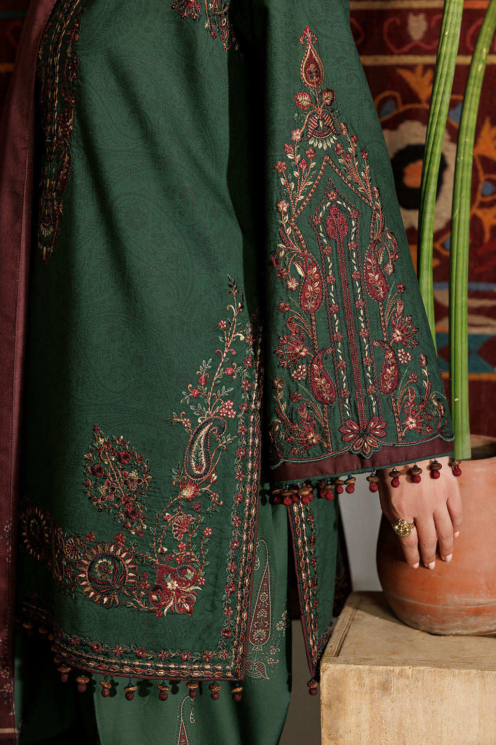 IPF-32 Embroidered Printed Viscose Linen